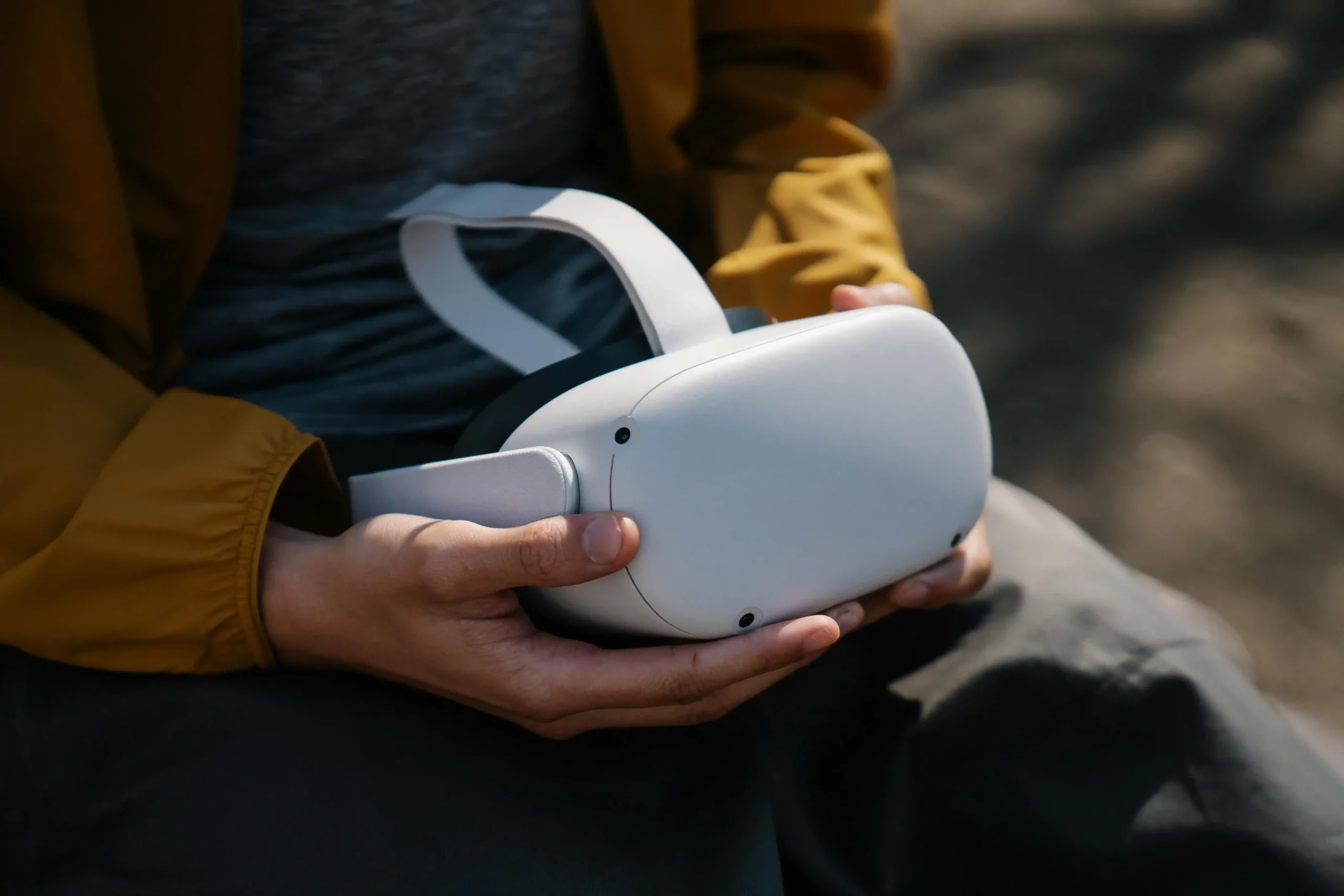 Casque de réalité virtuelle prêt à être déployé après le lancement de l’application